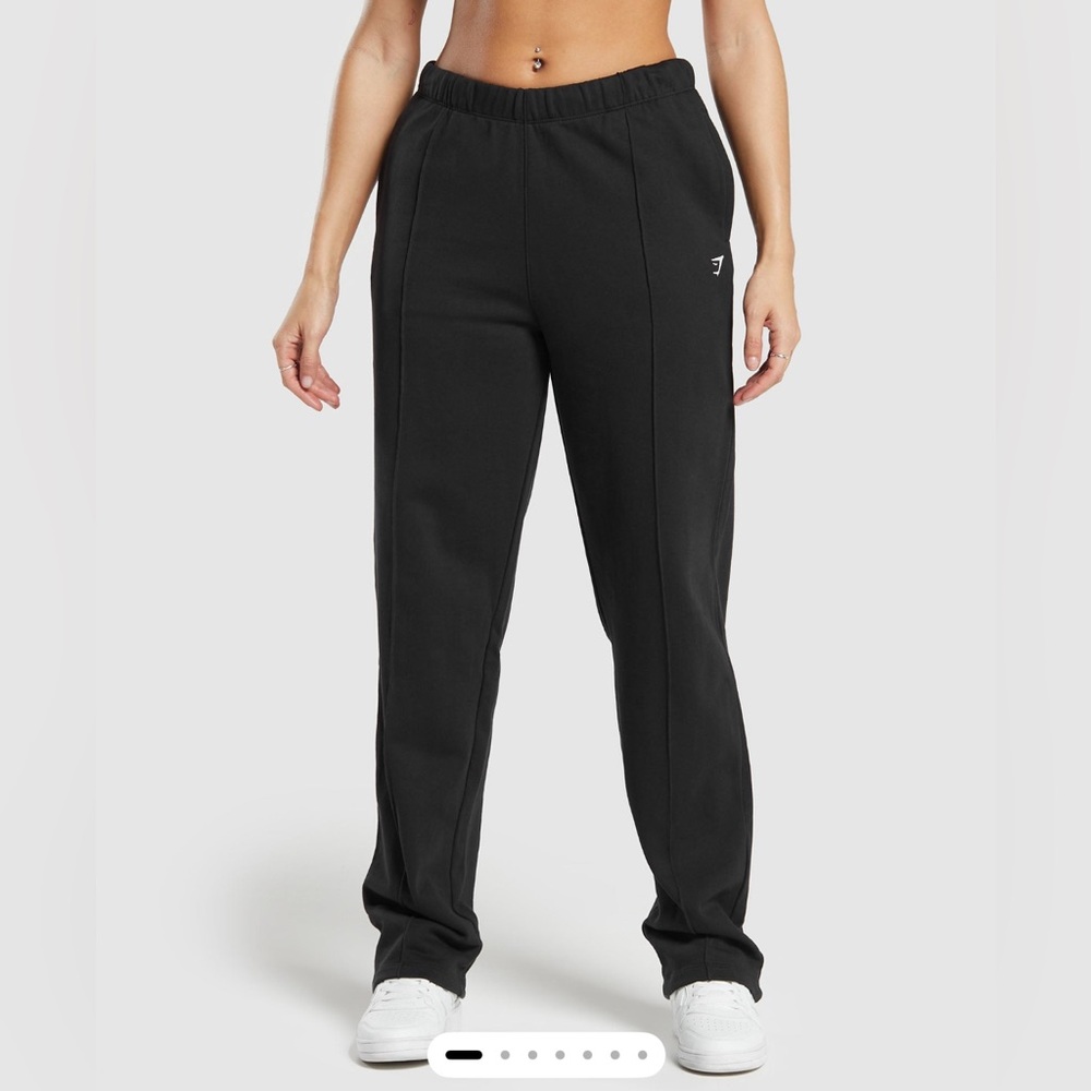Gymshark Black Women's Joggers - Picture 3 of 6